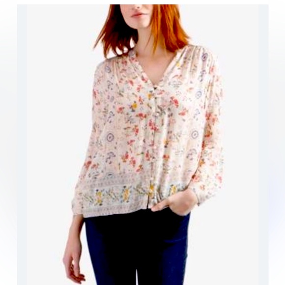 Lucky Brand Tops - 🌸🌼LUCKY BRAND Floral Print Women's Top